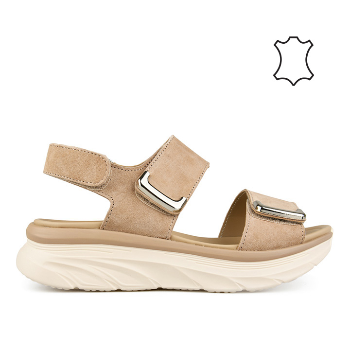 Women leather sandals