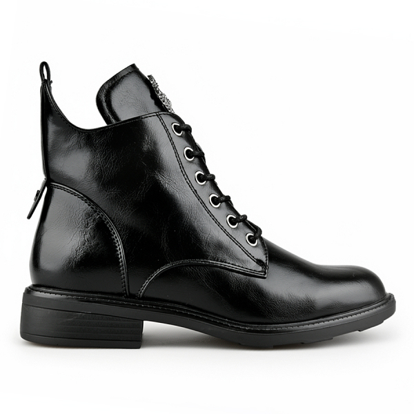 lady's boots synthetic leather black