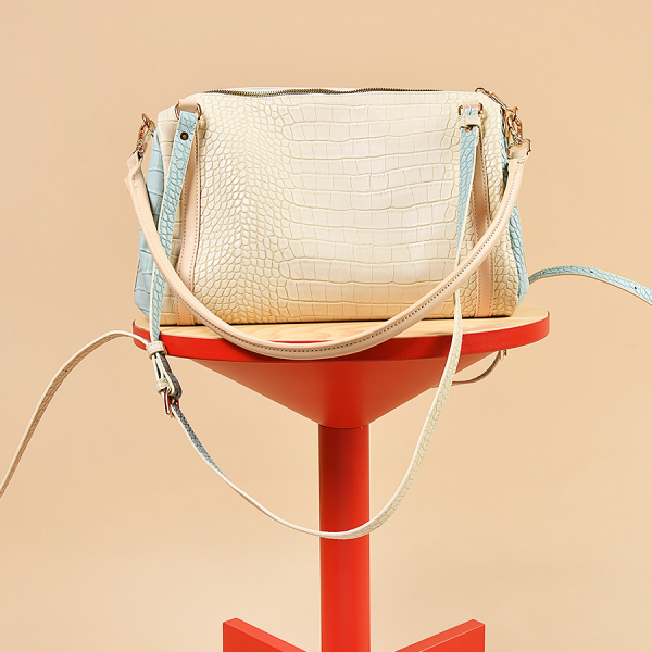 lady's bag synthetic leather beige 0160656