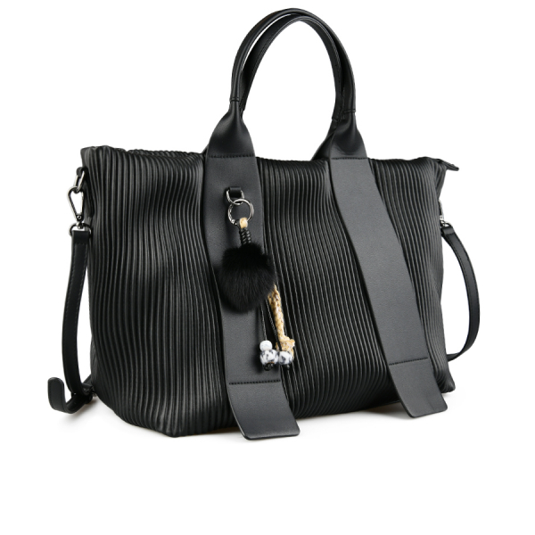 lady's bag synthetic leather black